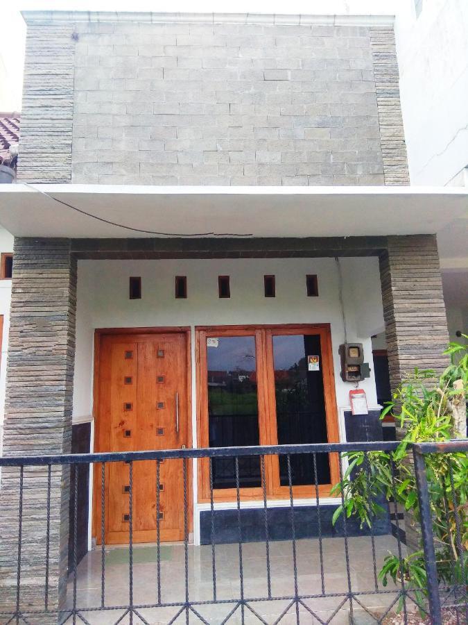 Kenayan Asri Residence by FH Stay Kalasan Bagian luar foto